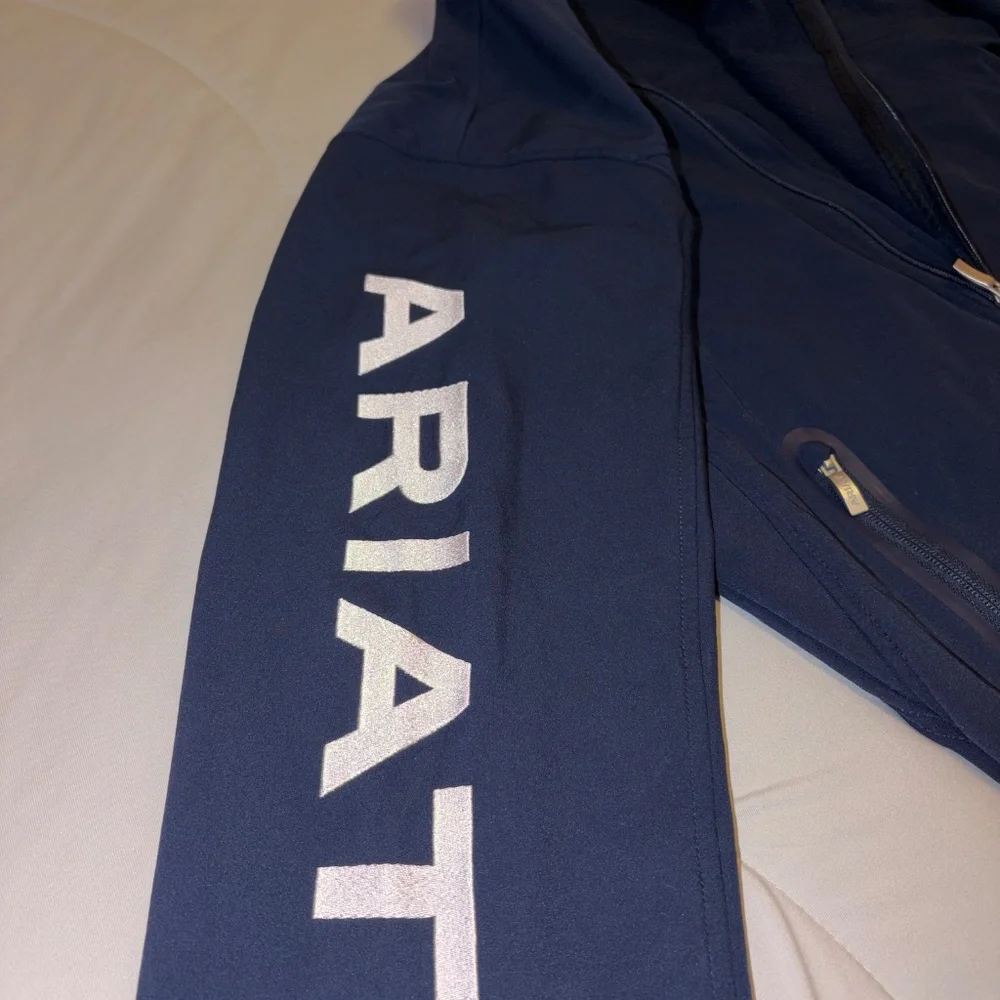 Ariat Jacket - Picture 2 of 8